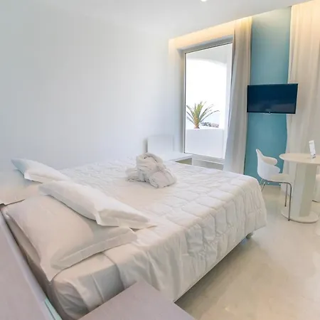 Hotel Grand Costa Brada