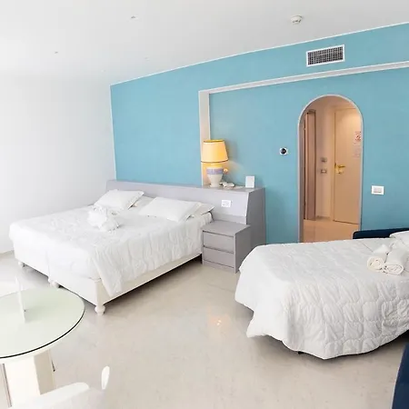 Готель Grand Costa Brada 4*