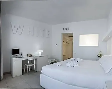 Hotel Grand Costa Brada