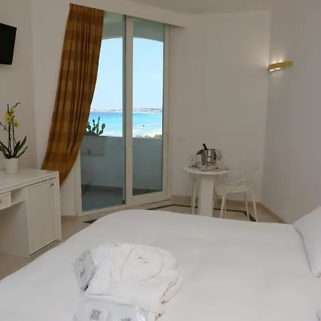 グランド コスタ ブラダ