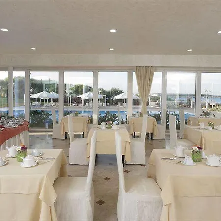 Grand Costa Brada Hotel