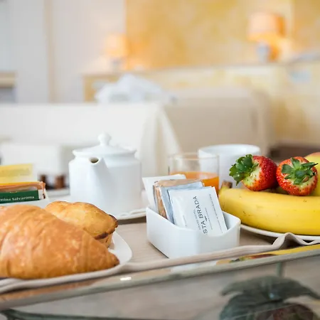 ホテル グランド コスタ ブラダ