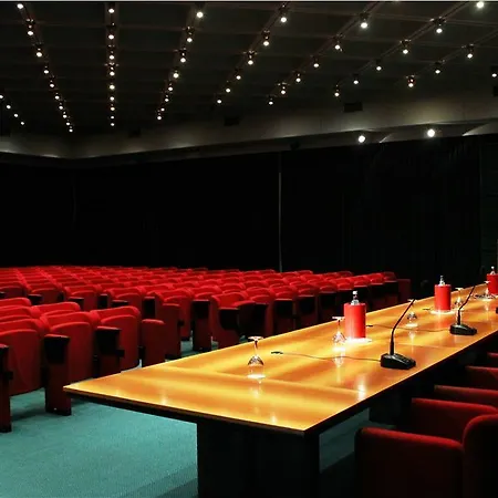 グランド コスタ ブラダ