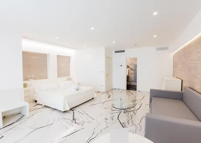 Grand Costa Brada Gallipoli