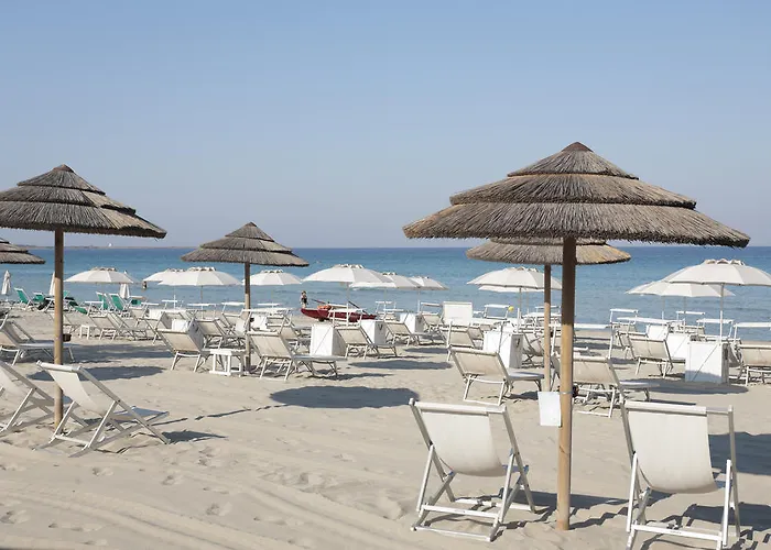 Hotel Grand Costa Brada