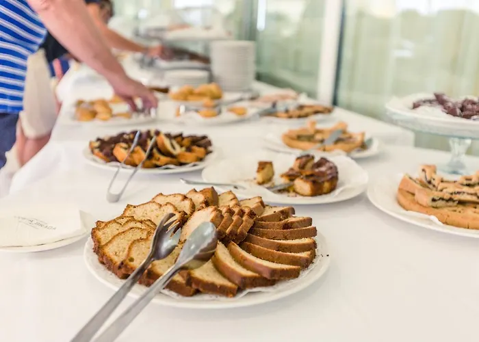 Grand Costa Brada Ξενοδοχείο 4*