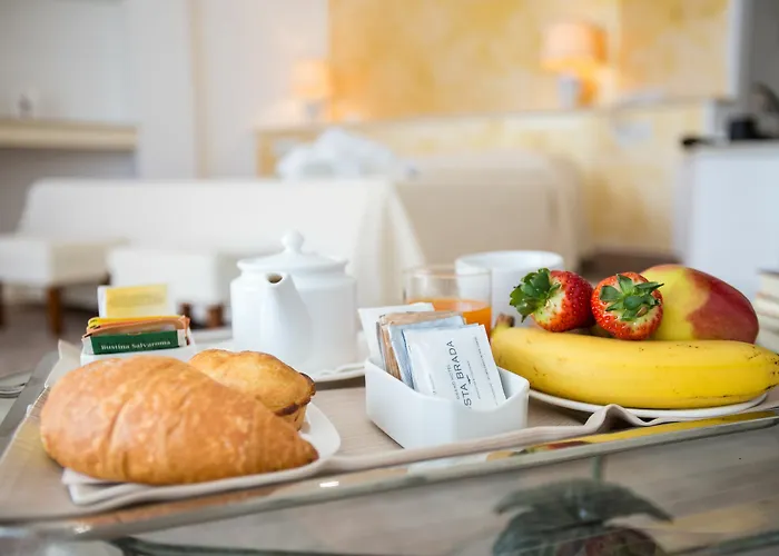 Hotel Grand Costa Brada